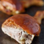 Jamoncito de cochinillo asado 
